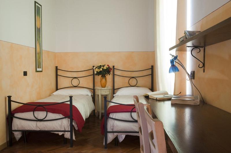 Palazzo Pergola Apartment Florence Exterior photo